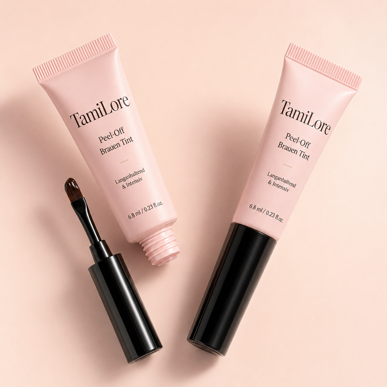 Zwei TamiLore Peel-Off Brauen Tint Tuben, eine offen mit Pinsel